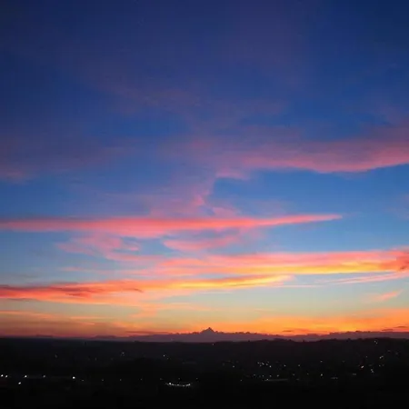 Lantgård Agriturismo Villafranca d'Asti